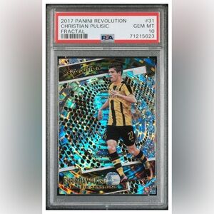 2017 Panini Revolution Christian Pulisic Fractal #31 PSA 10